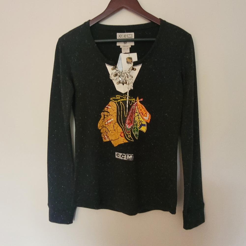 CCM Black Speckled Long Sleeve Tee Blackhawks Sports Chicago NEW